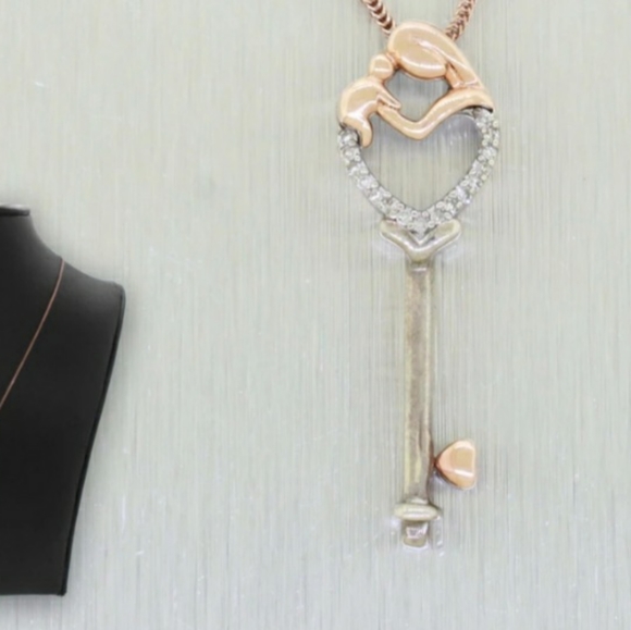 Helzberg Diamonds "I Am Loved" Mother Baby Diamond Key Necklace - Picture 3 of 5